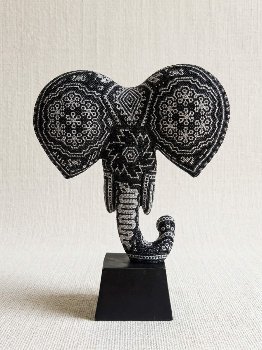 Busto de Elefante - Image 2