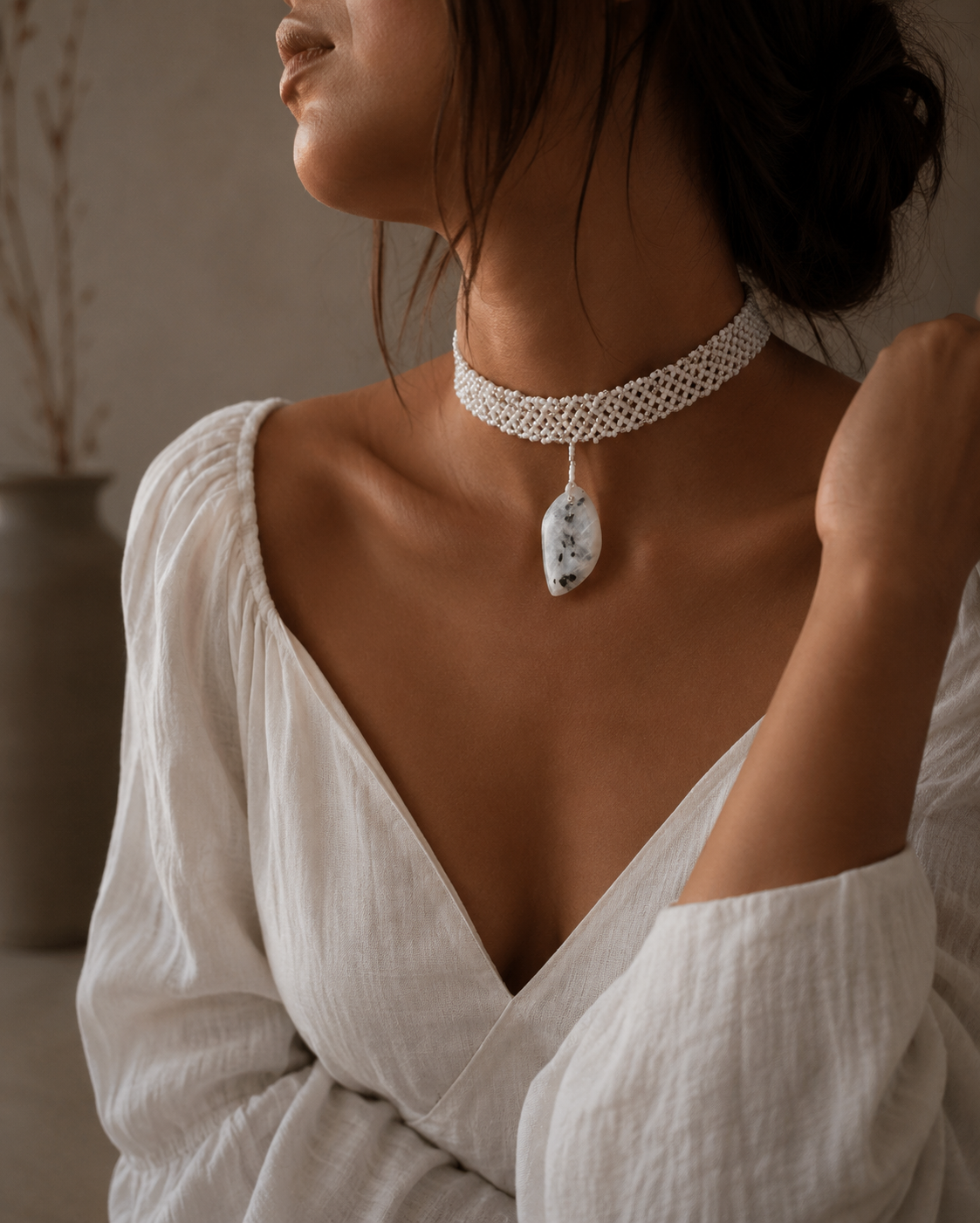 Collar Blanco Piedra Blanca - Image 2
