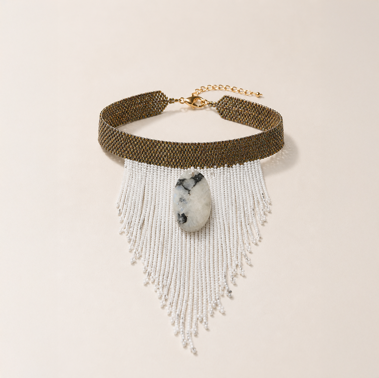 Collar Dorado Blanco